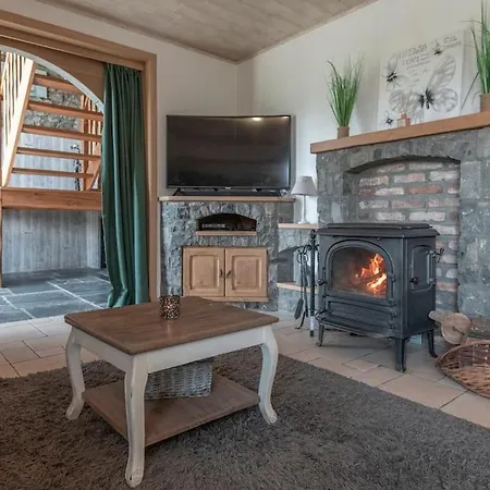 Holiday home Les 4 Bras Maison De *